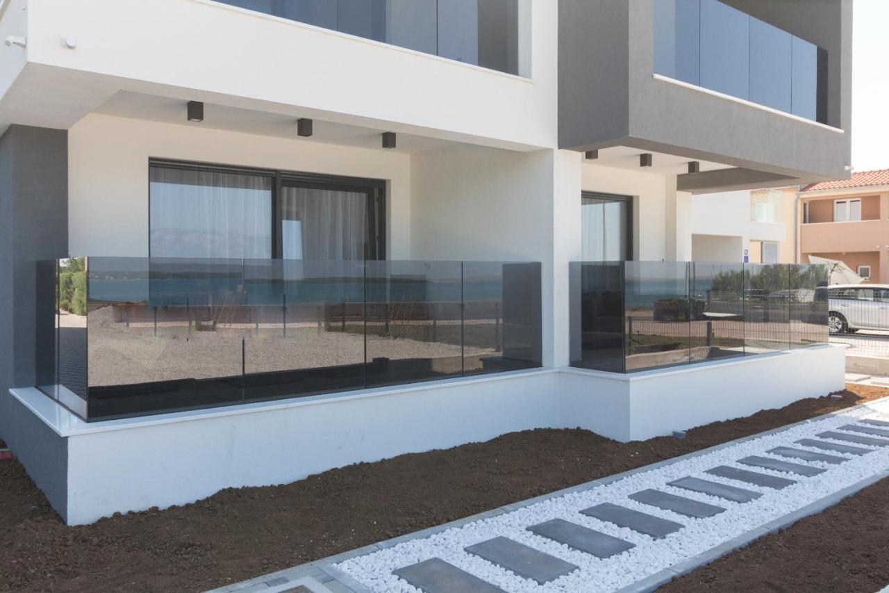 Luxury Beachfront Villa Crystal Aenona - By Ta Leut Agency ニン エクステリア 写真