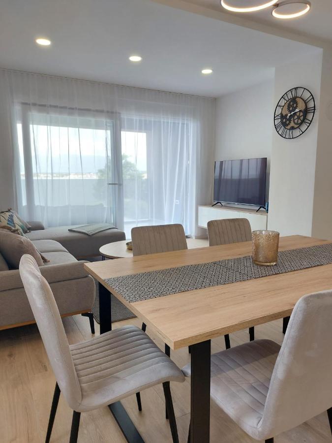 Luxury Beachfront Villa Crystal Aenona - By Ta Leut Agency ニン エクステリア 写真